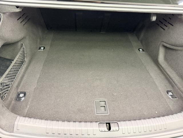 Audi A6 2023 thumb 6