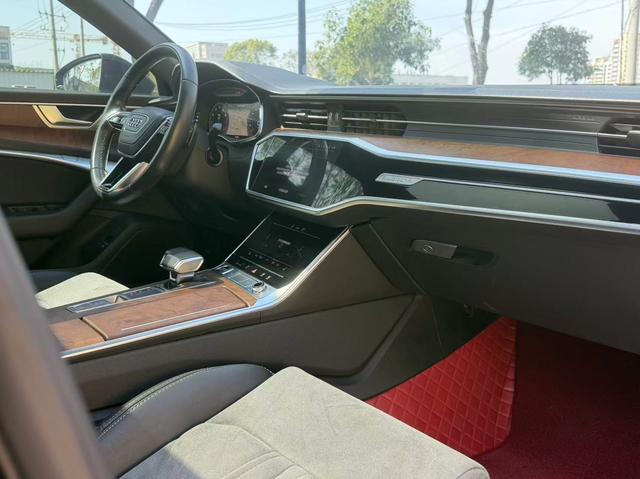 Audi A6 2023 thumb 7