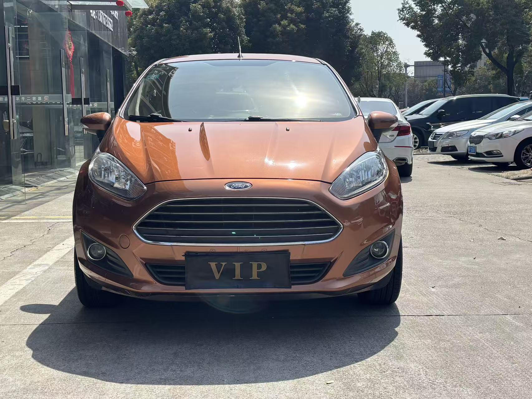 Ford Fiesta 2014 thumb 9