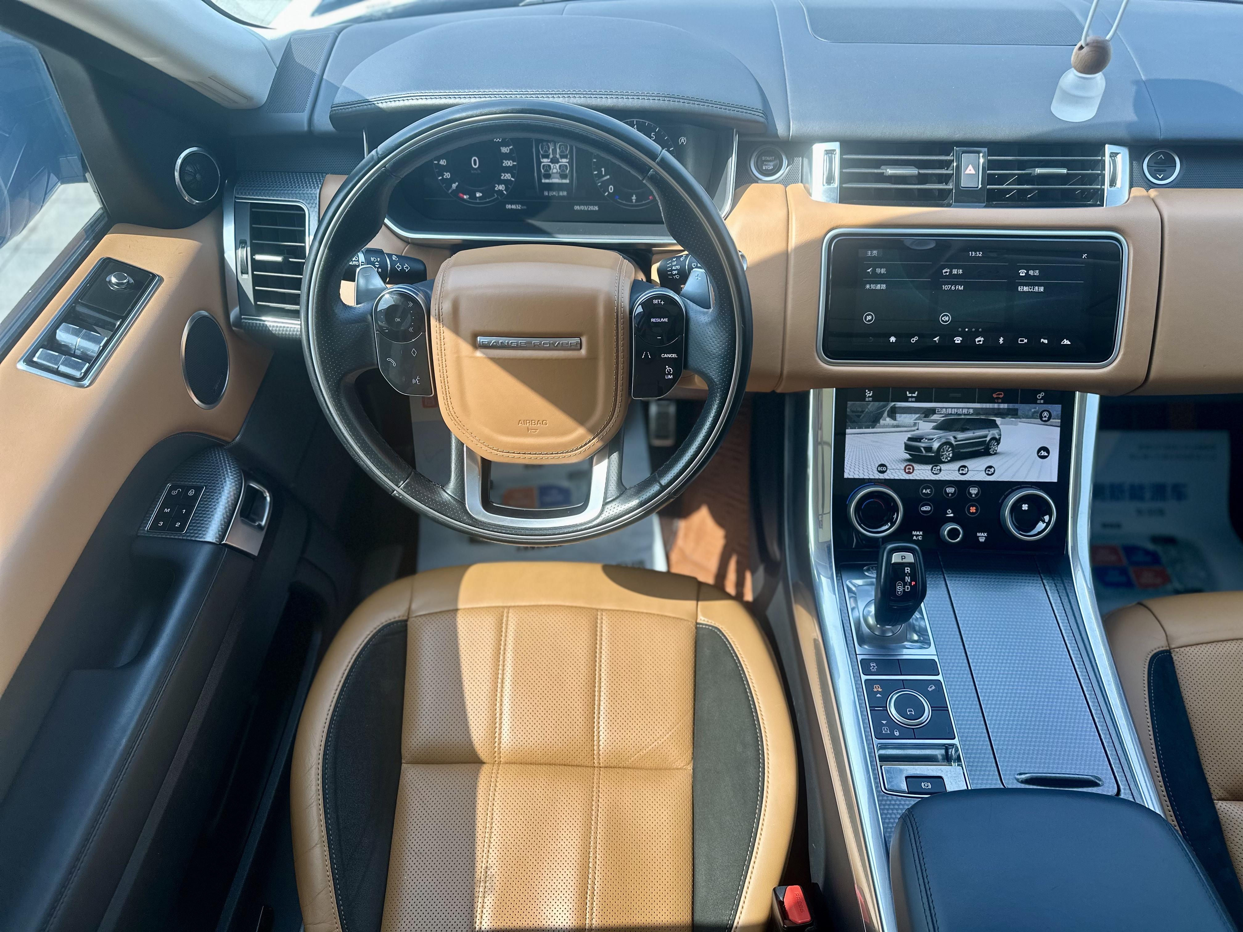 Land Rover Range Rover Sport 2018 thumb 12
