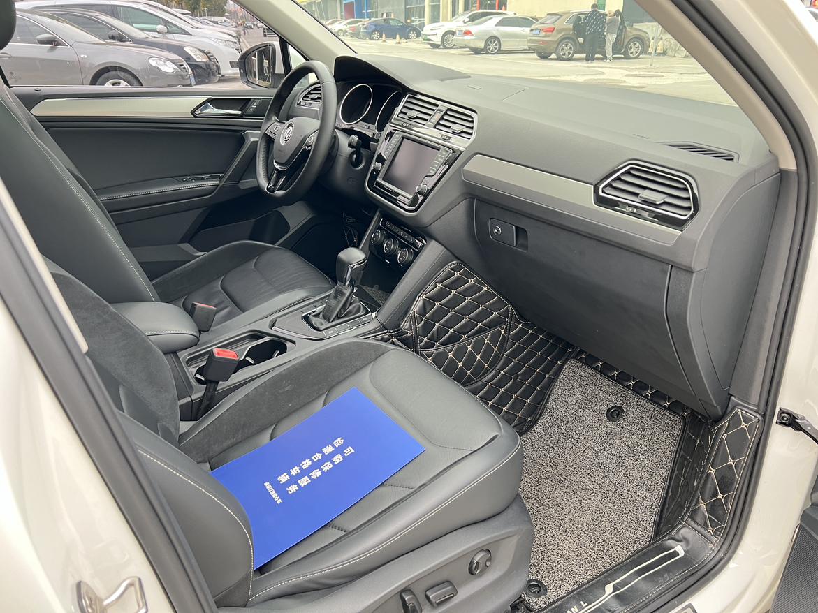 Volkswagen Tiguan 2018 thumb 7