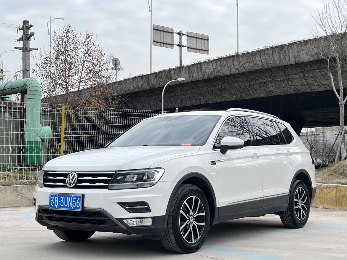 Volkswagen Tiguan 2018 thumb 11