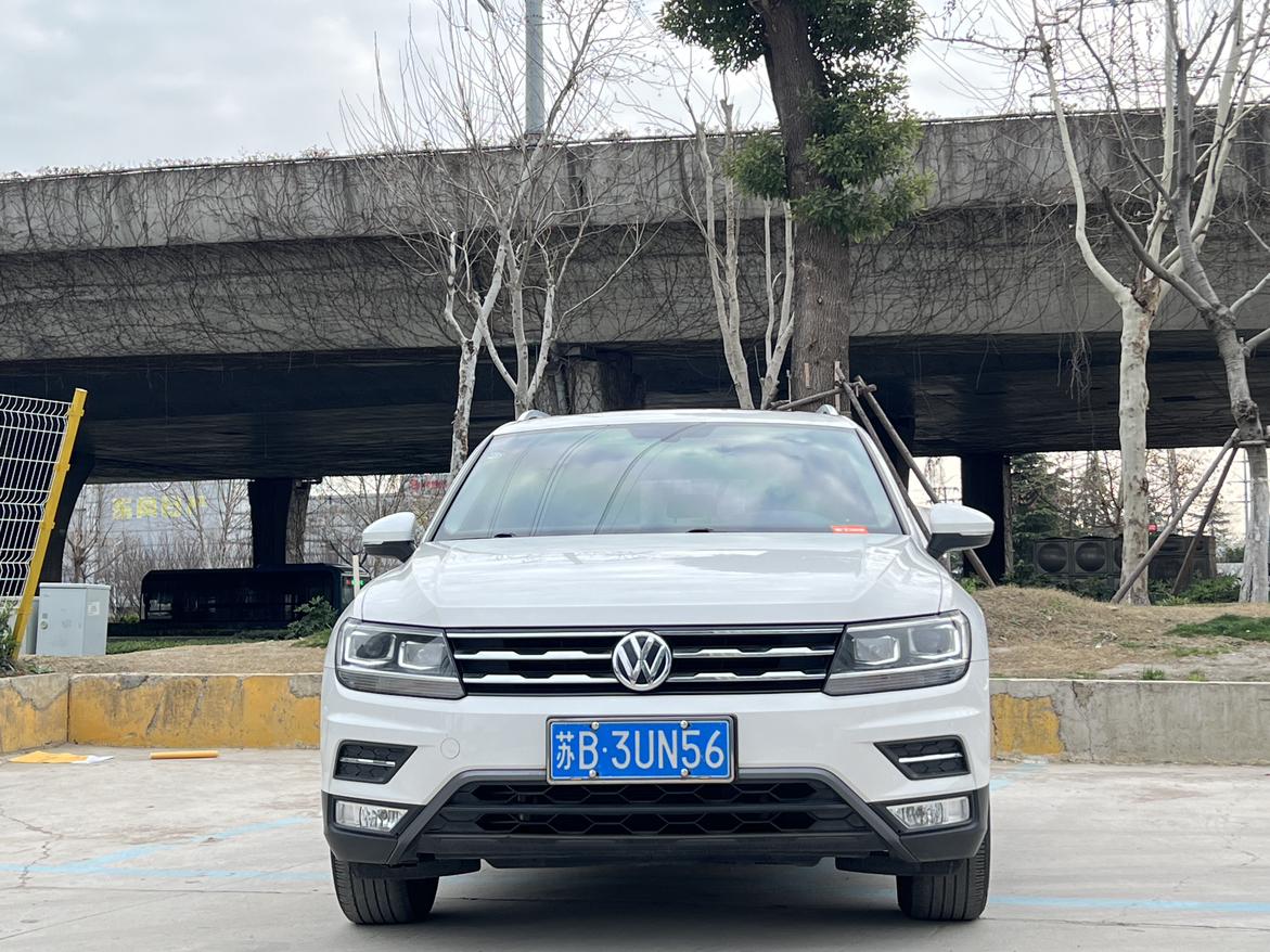 Volkswagen Tiguan 2018 thumb 12