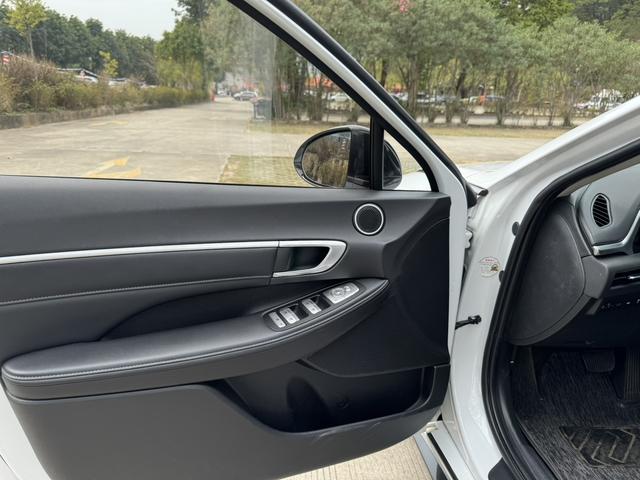 Hyundai Sonata 2020 thumb 2