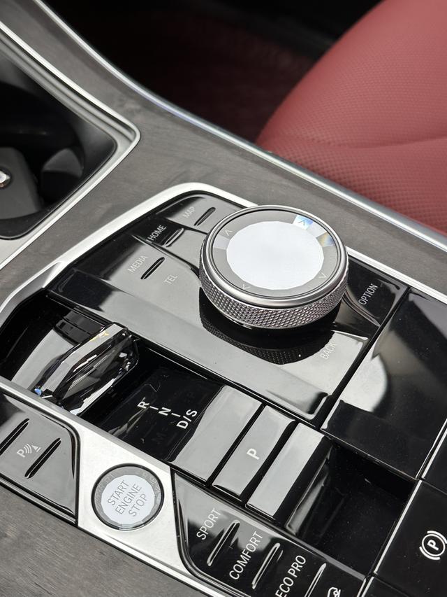 BMW X5 2025 thumb 3