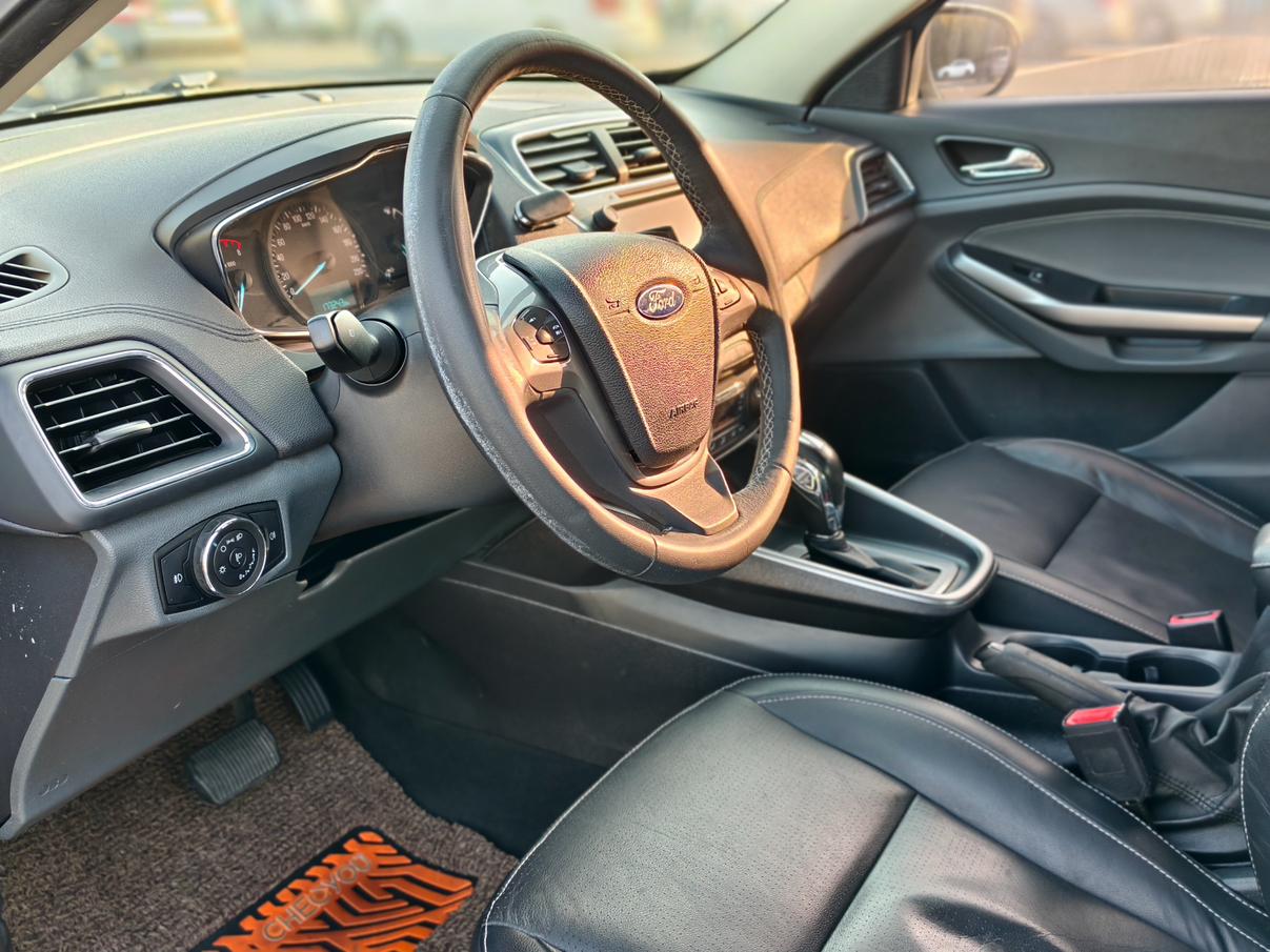 Ford Focus 2017 thumb 6