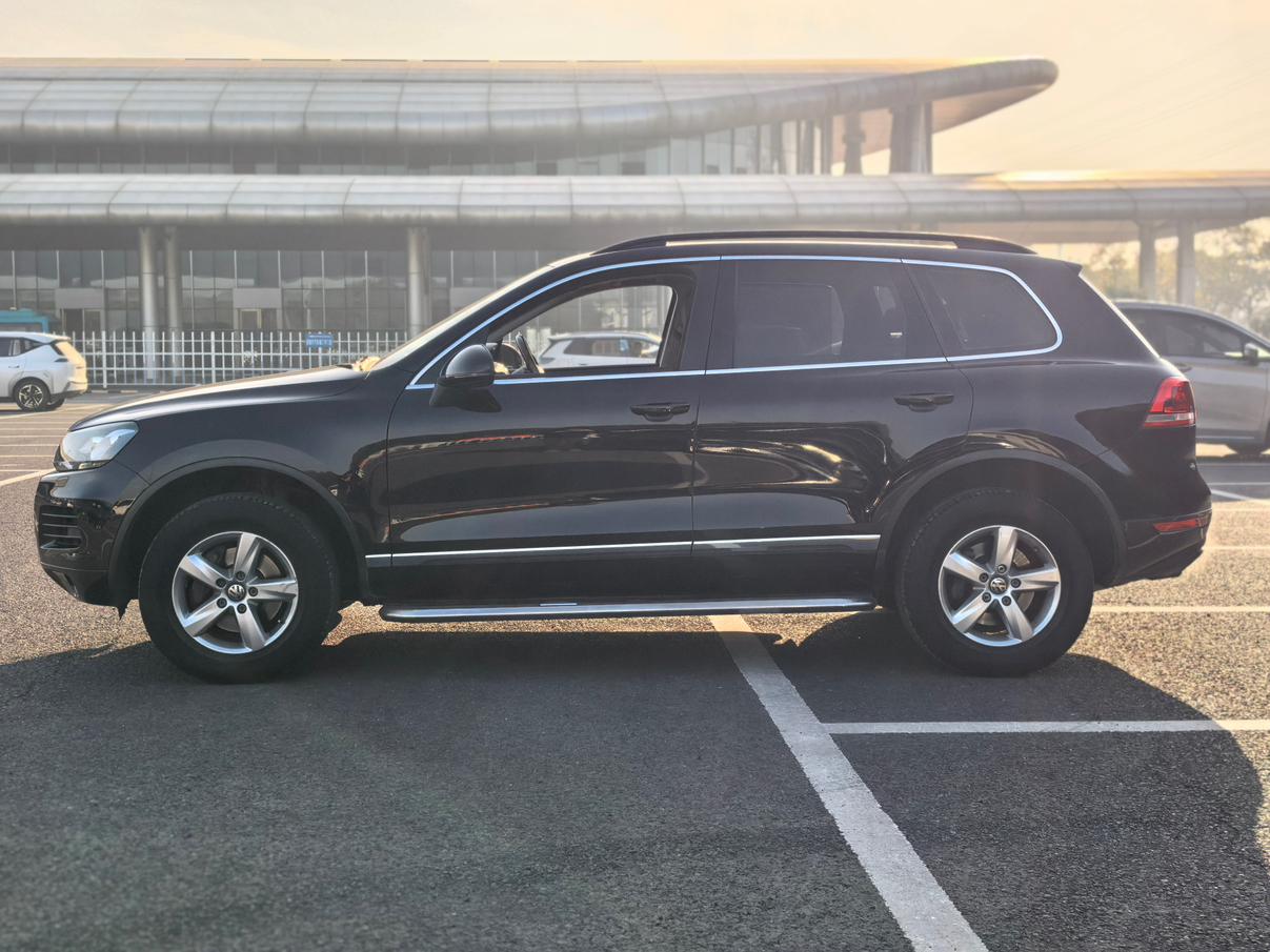 Volkswagen Touareg 2011 thumb 10