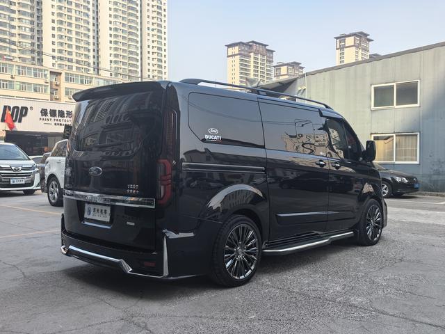 Ford Tourneo Custom 2024 thumb 2