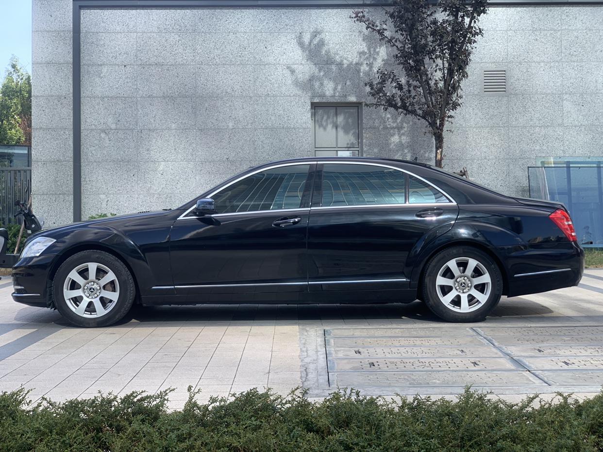 Mercedes-Benz S-Class 2012 thumb 2