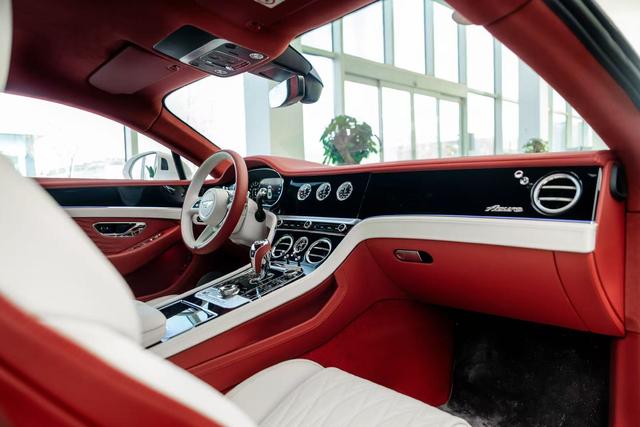 Bentley PHEV 2026 thumb 3