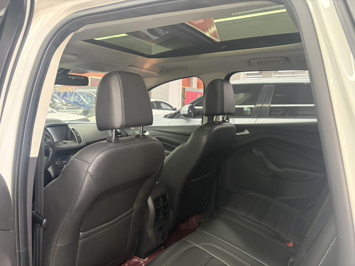 Ford Kuga 2019 thumb 6