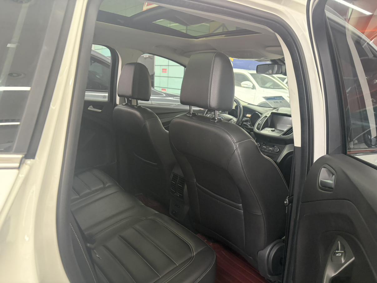 Ford Kuga 2019 thumb 7