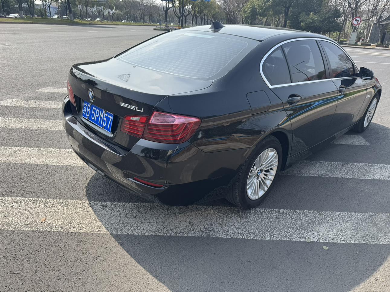 BMW 5 серии 2015 thumb 5