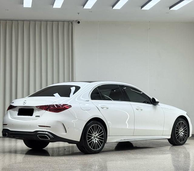 Mercedes-Benz C-Class 2022 thumb 3
