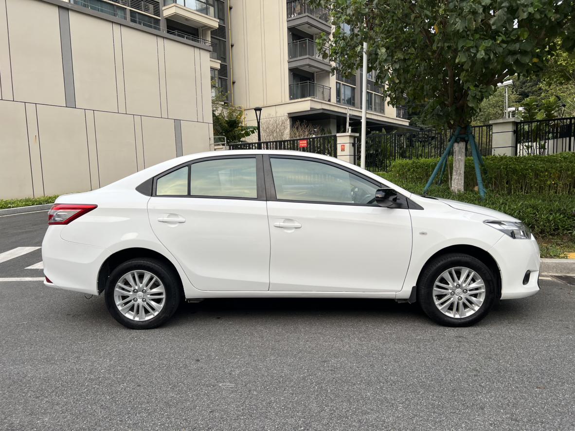 Toyota Vios 2016 thumb 5