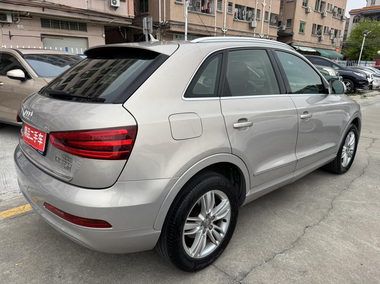 Audi Q3 2013 thumb 4
