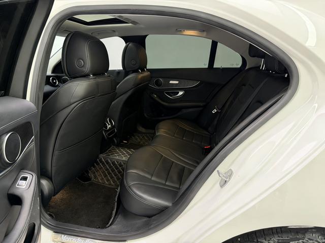 Mercedes-Benz C-Class 2020 thumb 10
