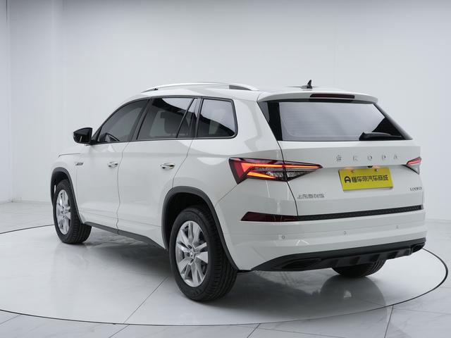 Skoda Kodiaq 2025 thumb 2