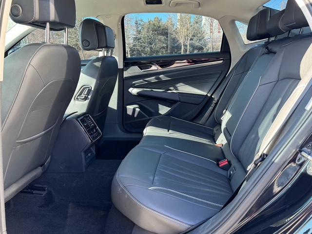 Volkswagen Passat 2024 thumb 7