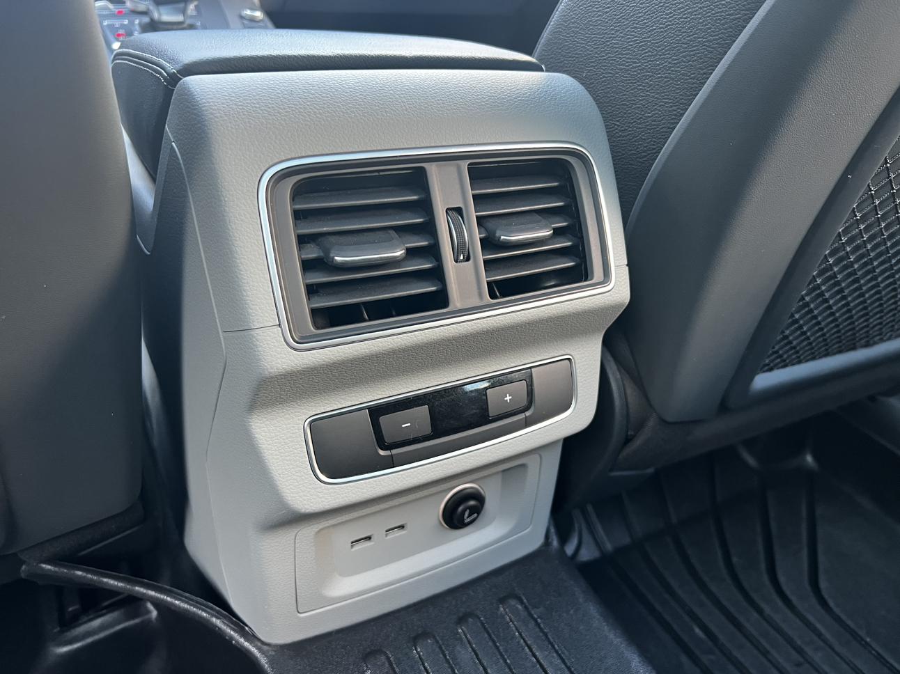 Audi Q5 2019 thumb 6