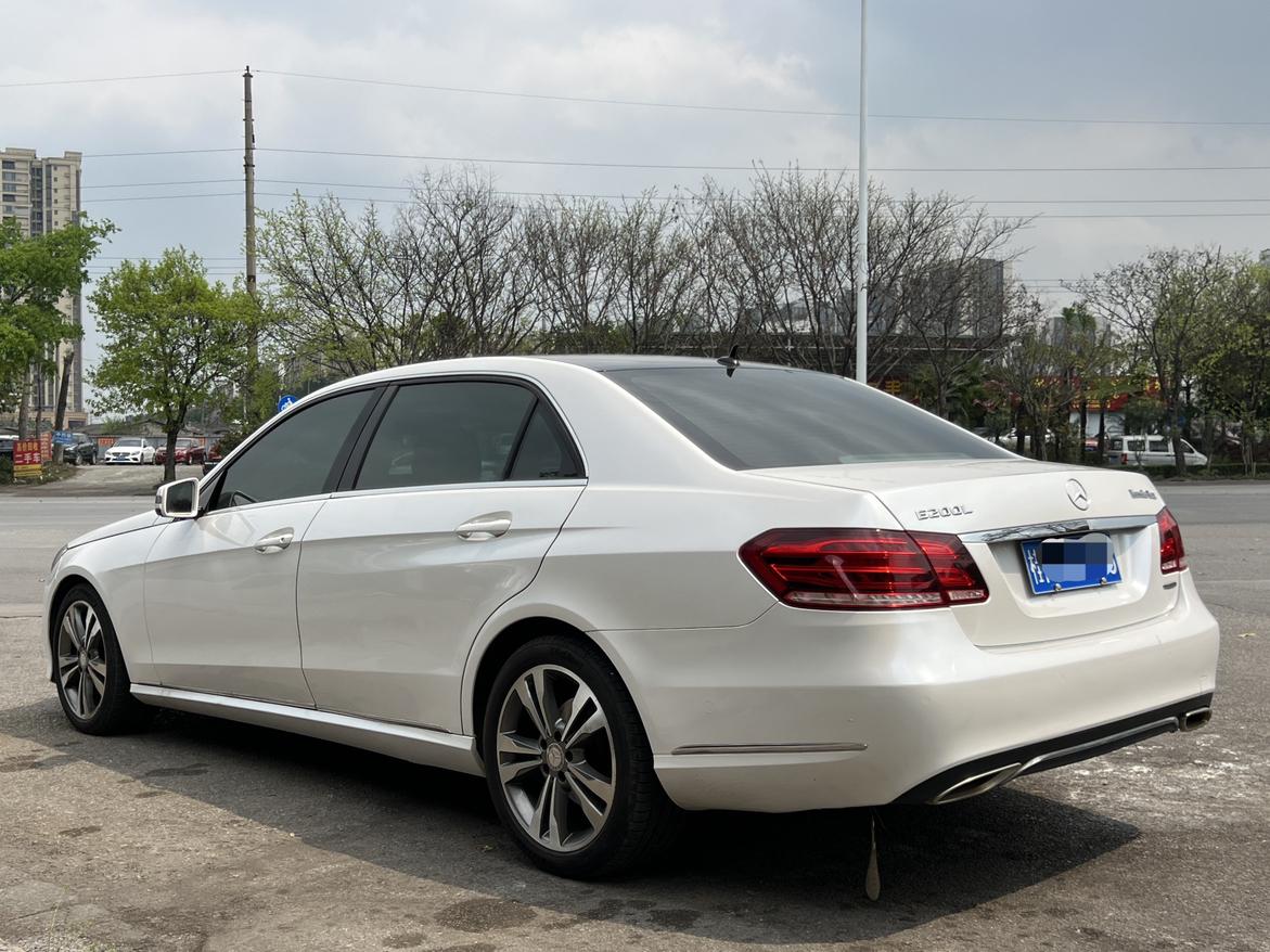 Mercedes-Benz E-Class 2016 thumb 2