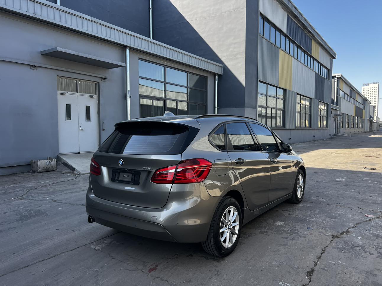BMW 2 серии Active Tourer 2016 thumb 5