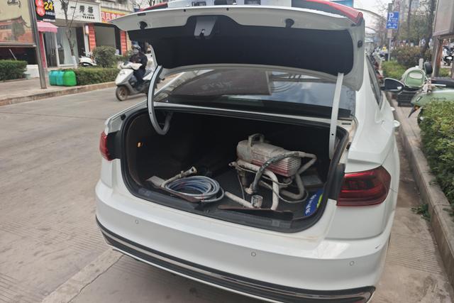 Volkswagen Bora 2025 thumb 8
