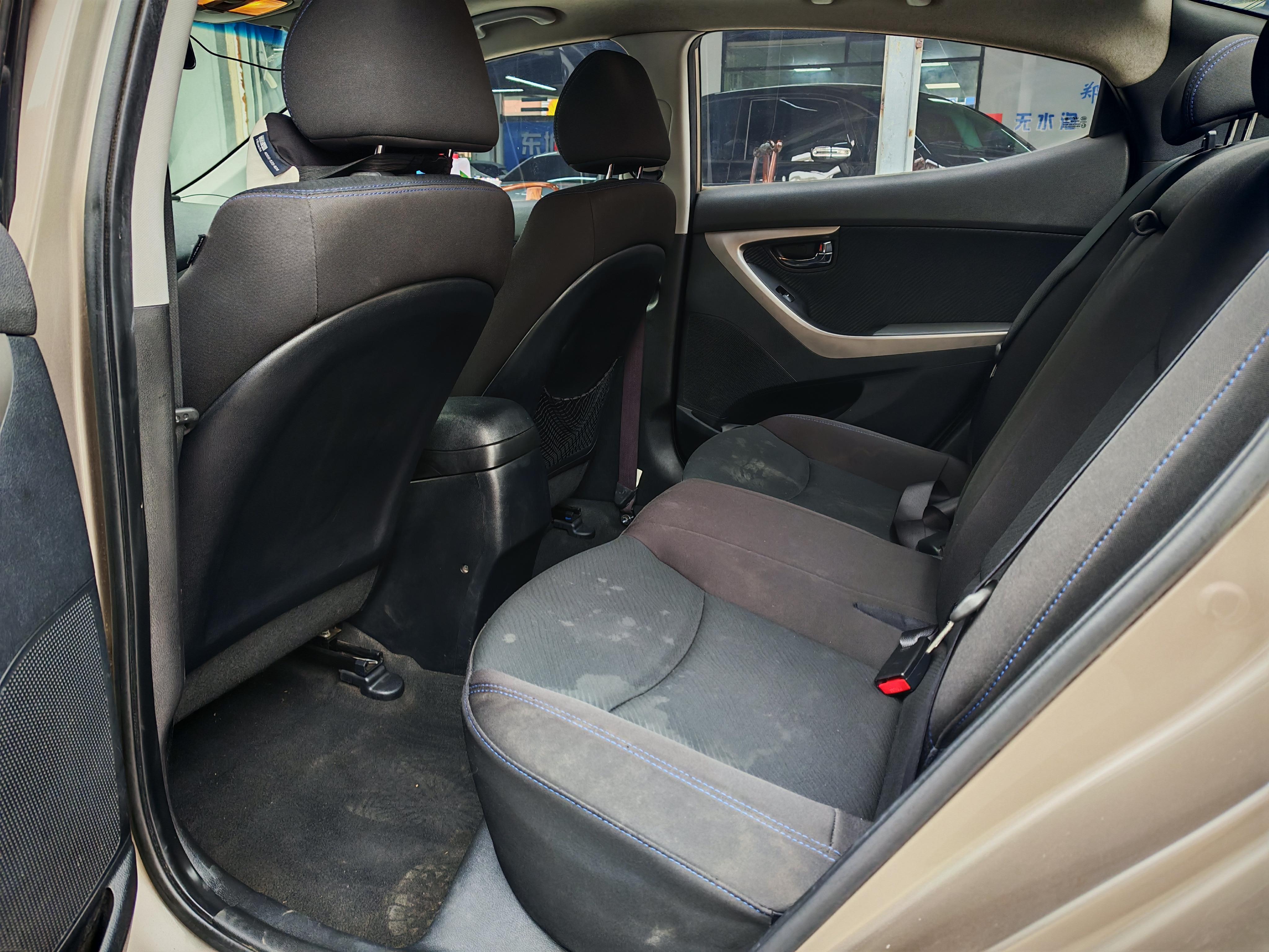 Hyundai Elantra 2014 thumb 7