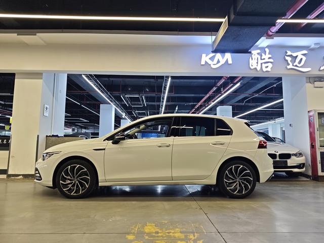 Volkswagen Golf 2021 thumb 3