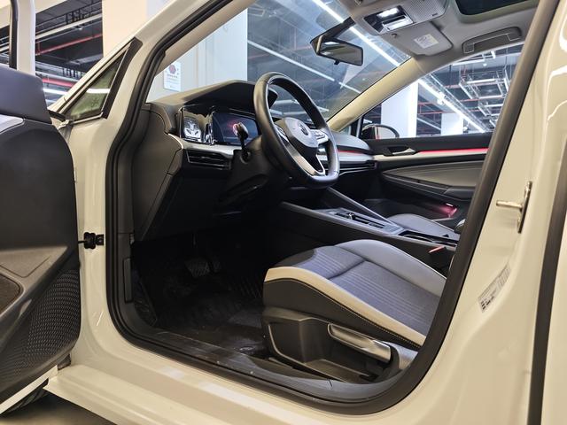 Volkswagen Golf 2021 thumb 4