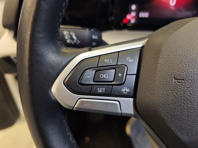 Volkswagen Golf 2021 thumb 11