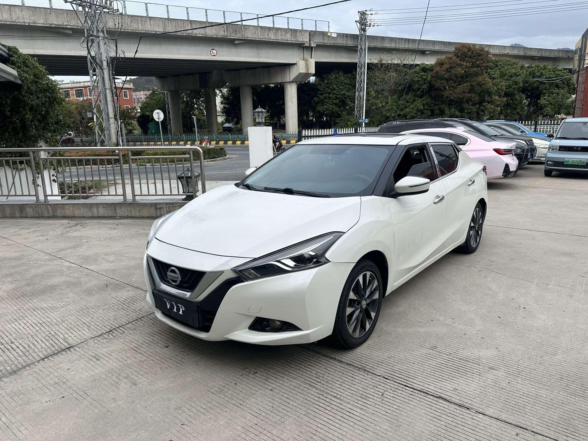 Nissan Lannia 2016 thumb 8
