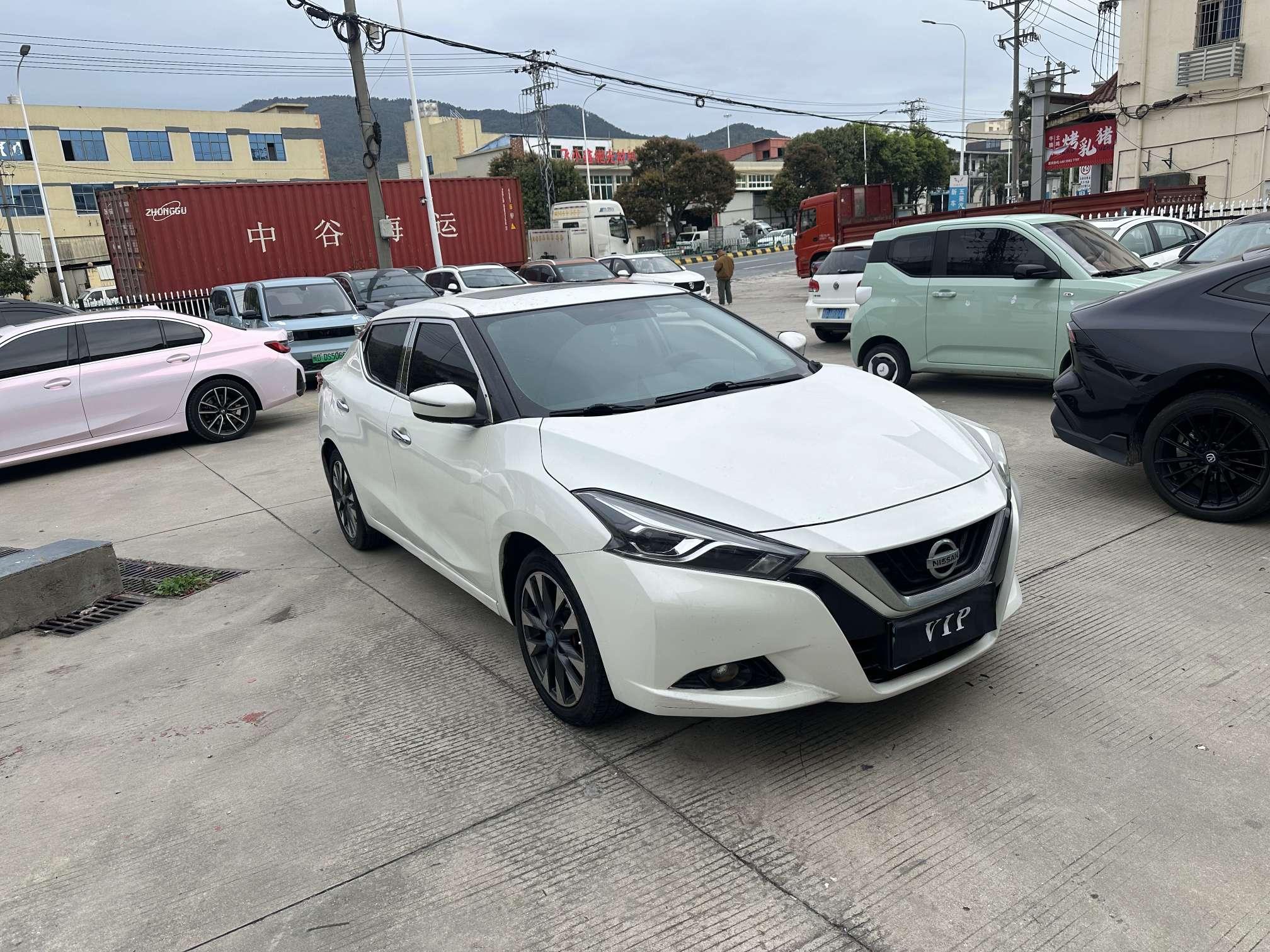 Nissan Lannia 2016 thumb 10