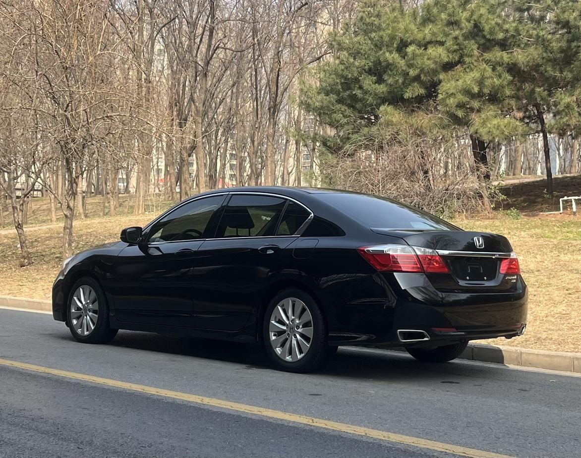 Honda Accord 2015 thumb 2