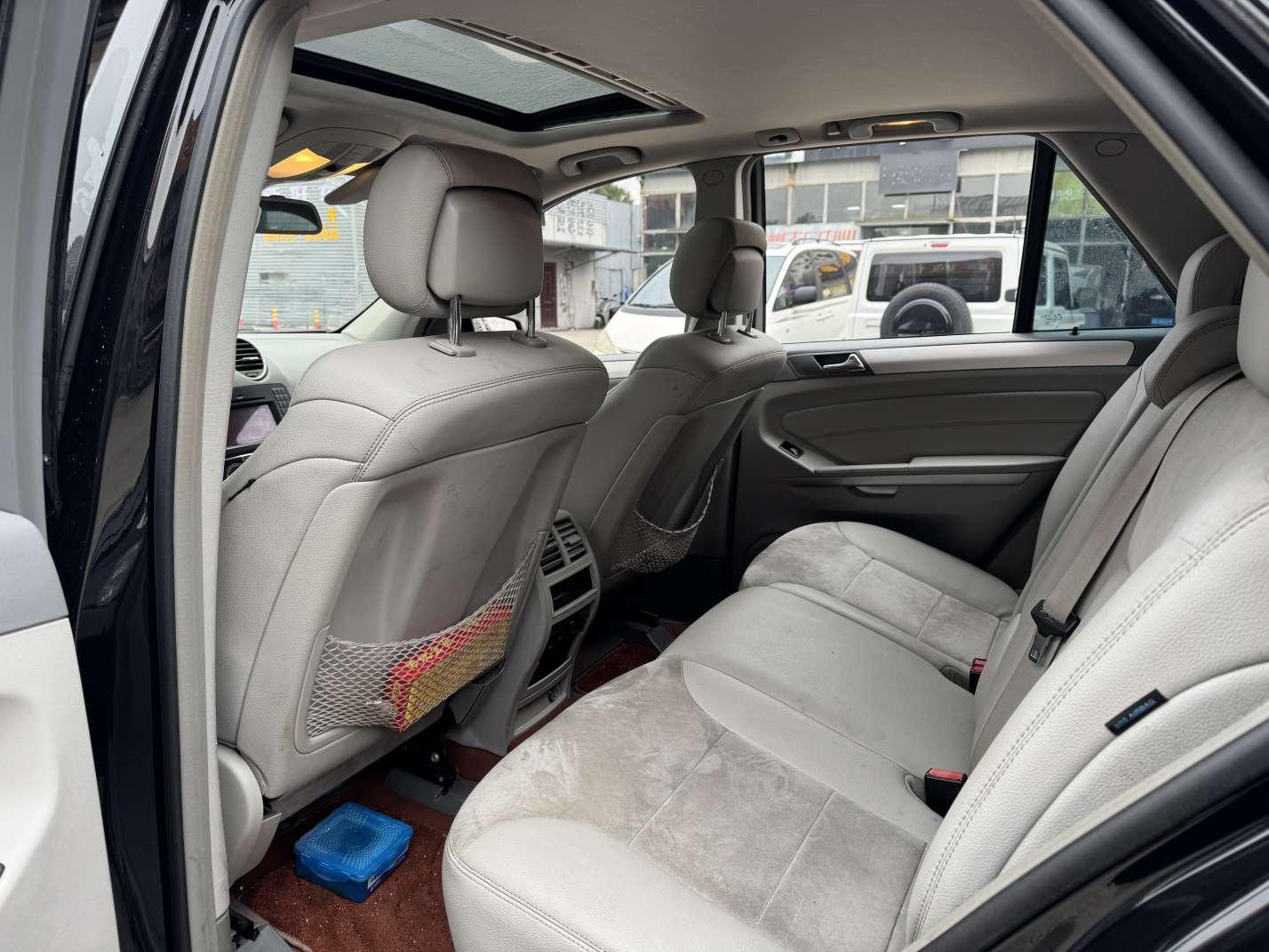 Mercedes-Benz M-Class 2011 thumb 10