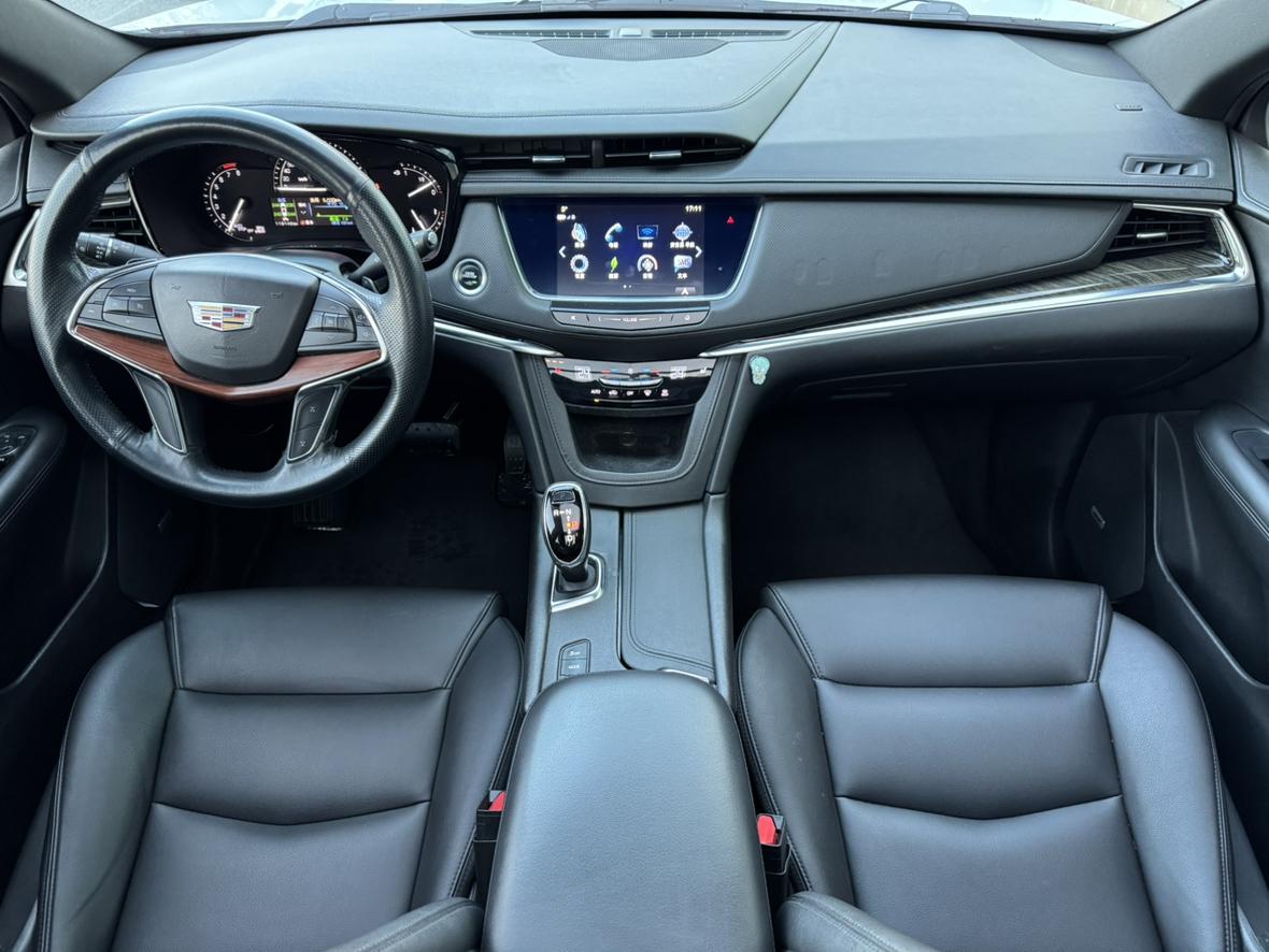 Cadillac XT5 2018 thumb 5