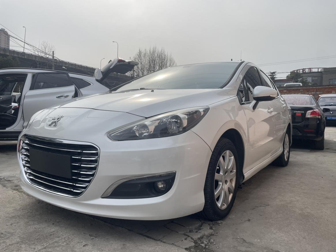 Peugeot 308 2016 thumb 8