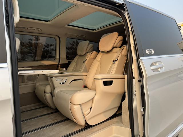 Mercedes-Benz V-Класс 2021 thumb 4