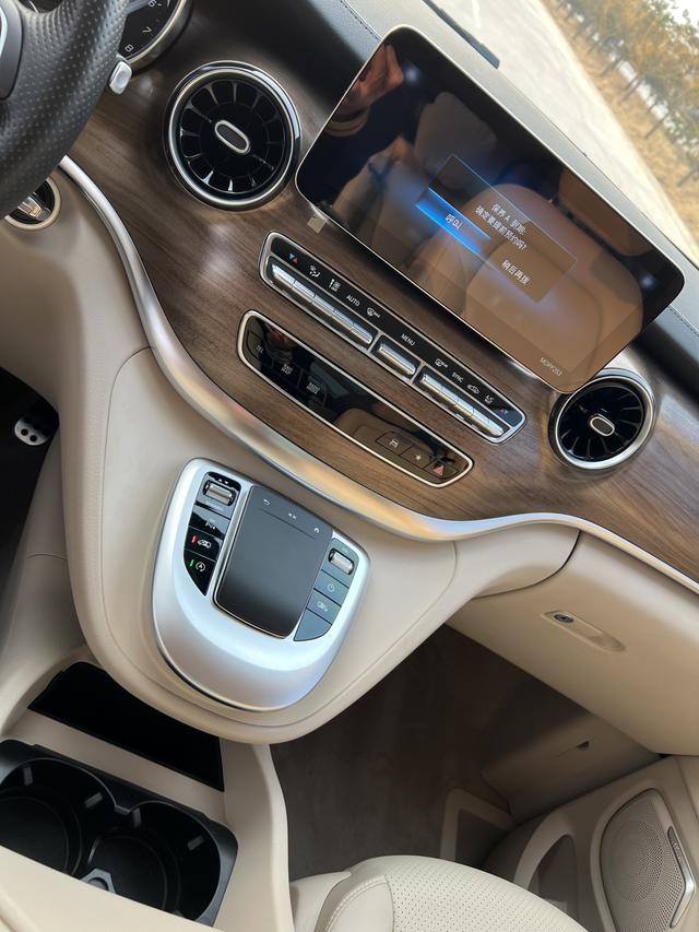 Mercedes-Benz V-Класс 2021 thumb 9