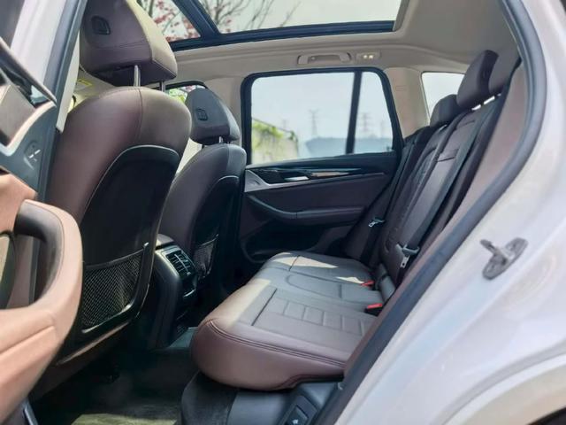 BMW X3 2020 thumb 3