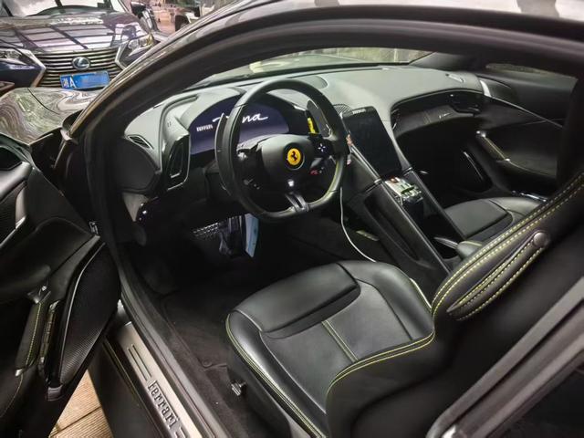 Ferrari Roma 2020 thumb 2