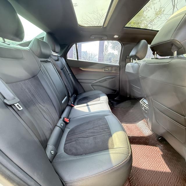 Ford Mondeo 2022 thumb 4