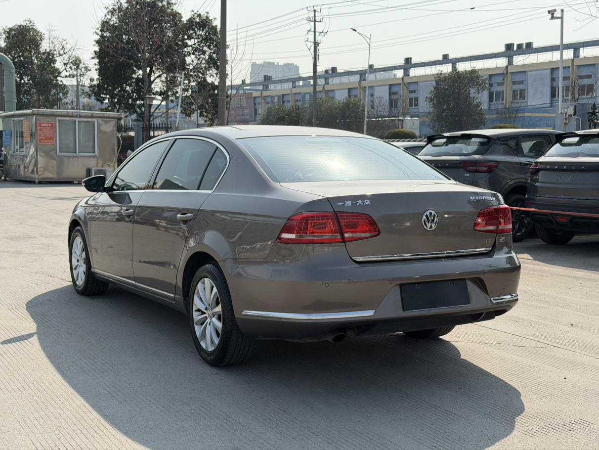 Volkswagen Magotan 2014 thumb 2