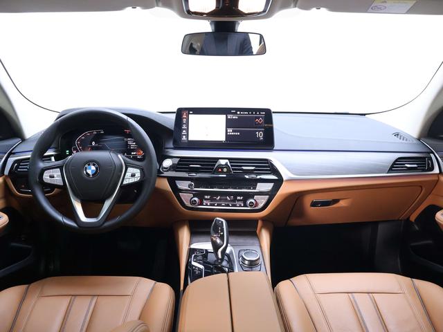 BMW 6 серии 2022 thumb 10