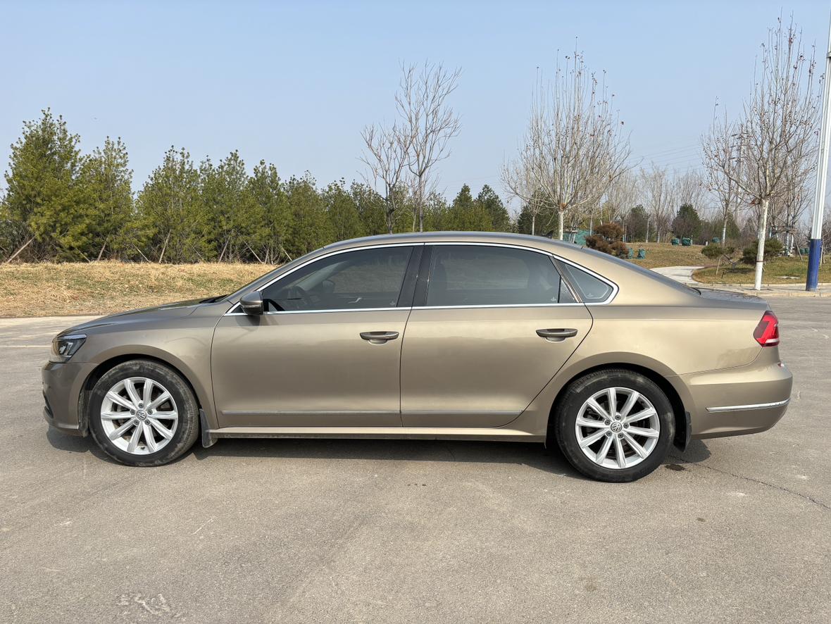 Volkswagen Passat 2017 thumb 11