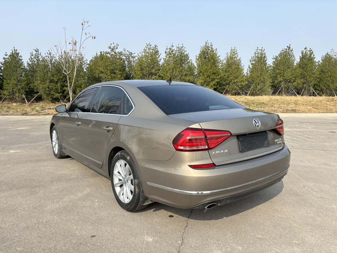 Volkswagen Passat 2017 thumb 12