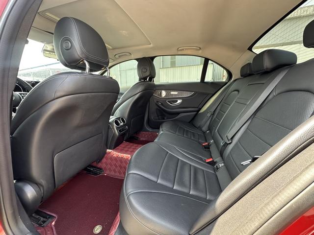 Mercedes-Benz C-Class 2019 thumb 2