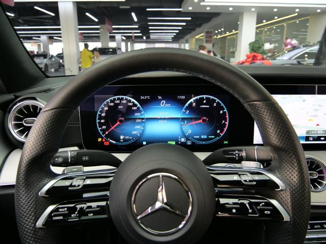 Mercedes-Benz E-Class 2021 thumb 11
