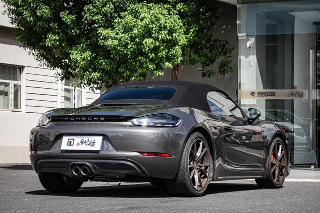 Porsche 718 2022 thumb 3