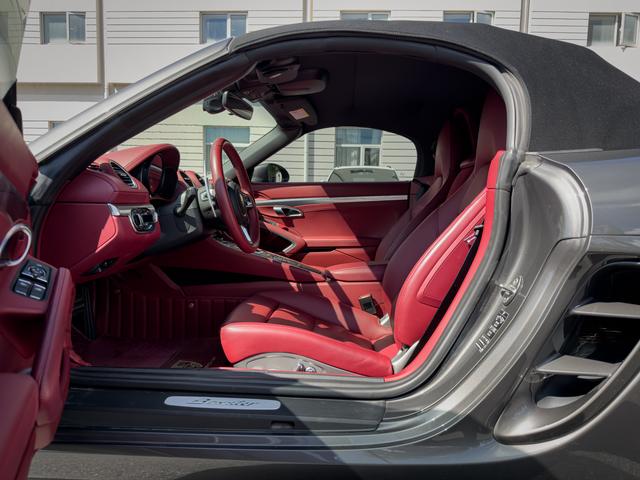 Porsche 718 2022 thumb 9